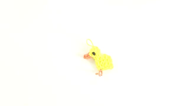 Loom Duck Charm -- Revised Rubber Duckling English