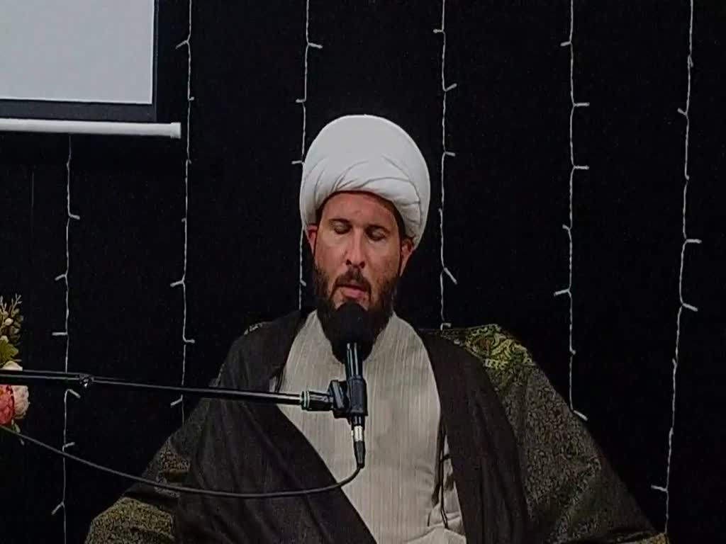 Sheikh Hamza Sodagar speaks on the most important worship one can do during Muharram to gain closeness to Allah SWT - En